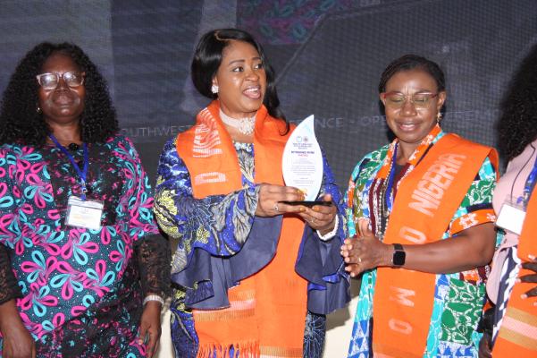 Presentation of the Grand Patron award to her Excellency