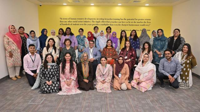 group phot of leadership workshop