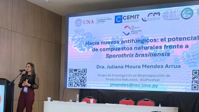 Dr. Juliana Moura has presented new OWSD-funded research findings at a scientific gathering in Paraguay
