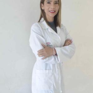 DRA. ADRIANA BARRIOS, DIRECTORA DE CLINICA LAS TORRES Y ESPECIALISTA EN ENFERMEDADES DIGESTIVAS