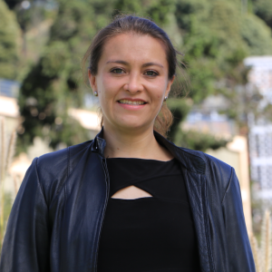 Dr. Luisa Chaparro