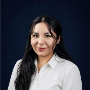 Isella Cordova-profile