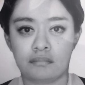 Portrait of Sara Elizabeth Pérez Figueroa, a young Mexican nanoscientist, smiling at the camera